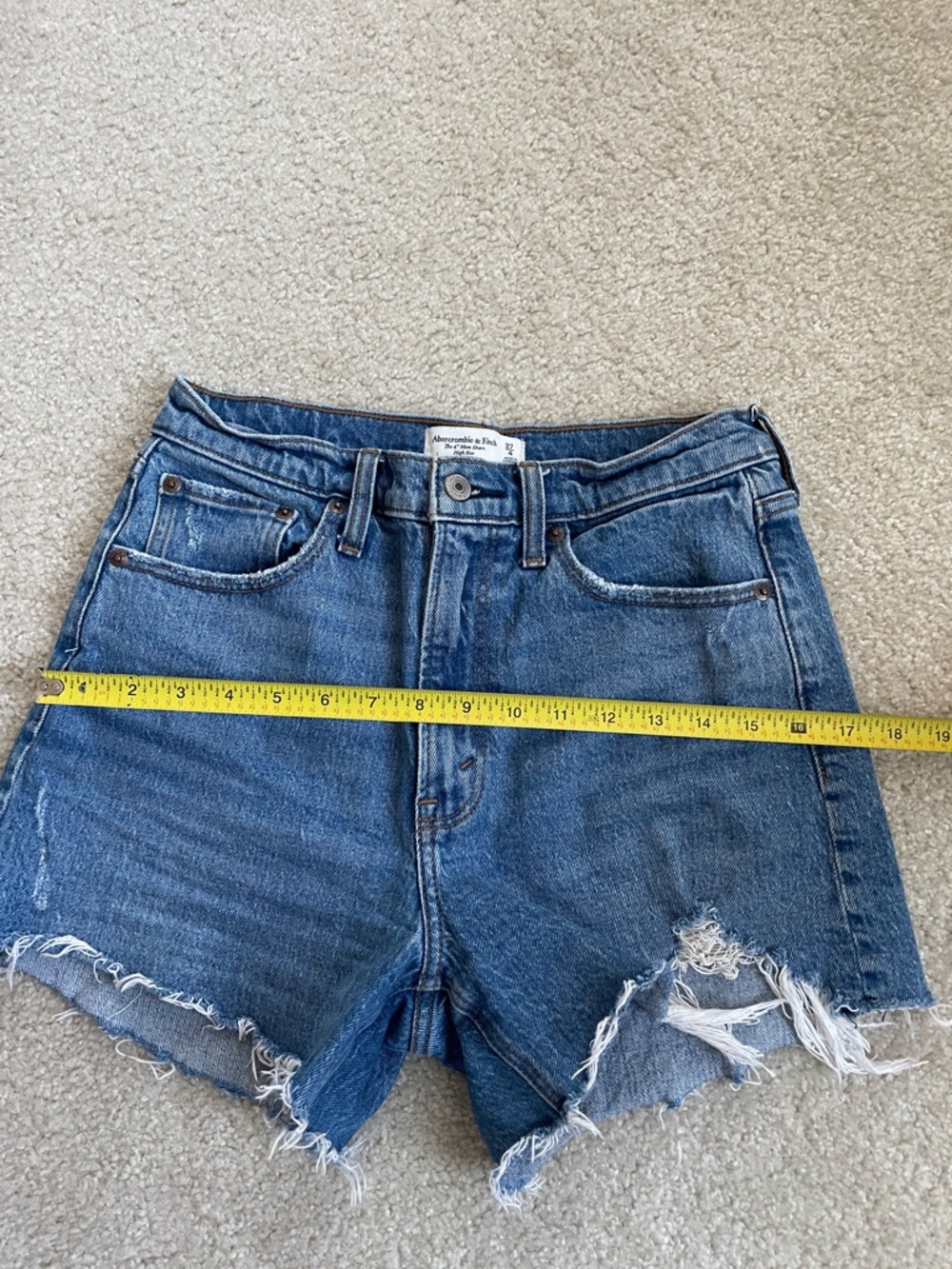 Abercrombie & Fitch Mom Short High Rise 27/4 - Picture 5 of 6